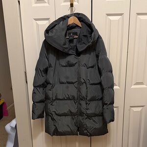 Women's Gray Puffer Jacket